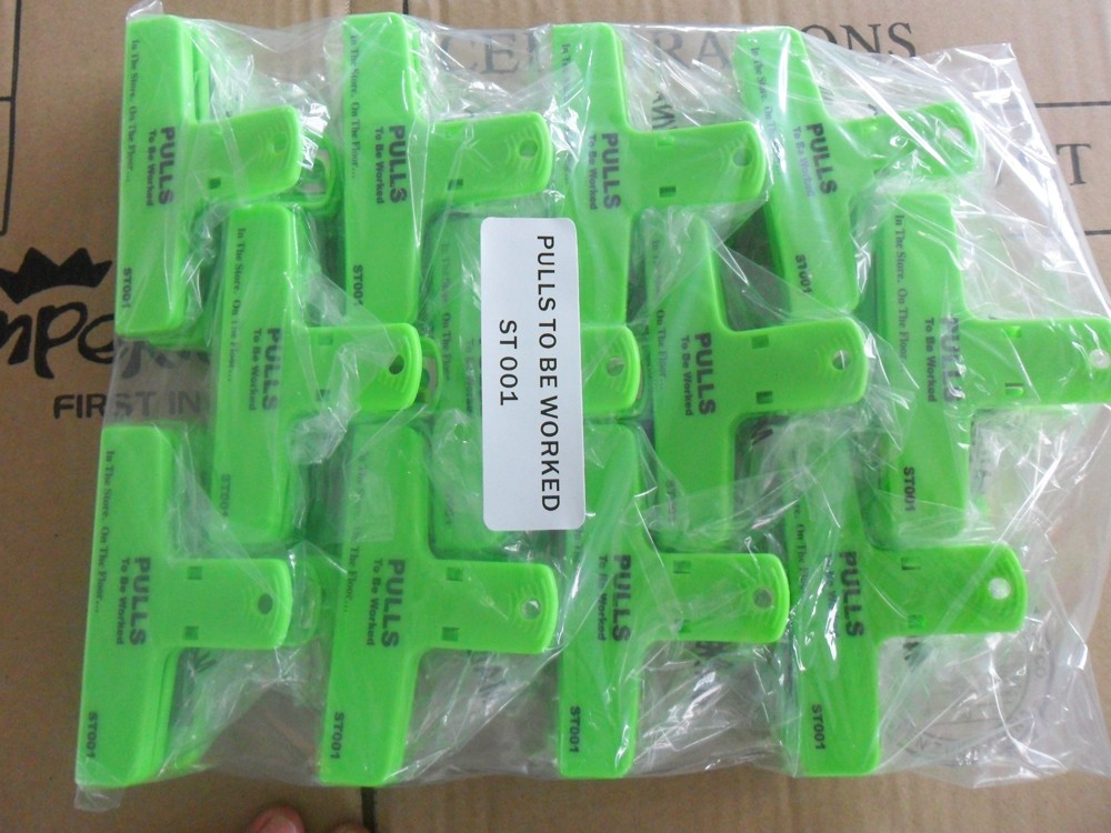 Plastic Magnetic T Shape Chip Clip