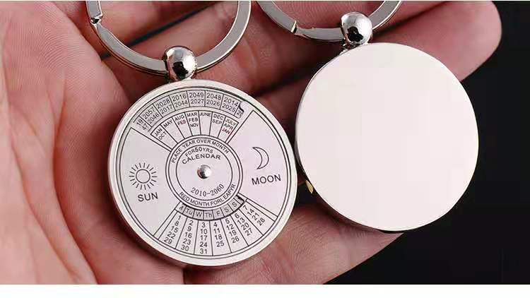 Metal 50 Years Calendar Key Chain